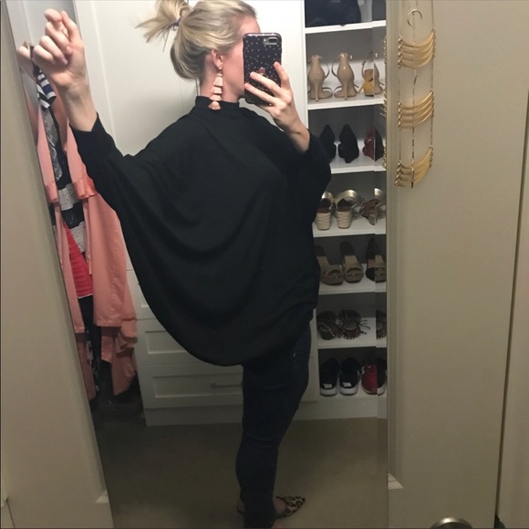 1 left, Sz L! Batwing Dolman Sleeve Poncho Tunic - Picture 2 of 5